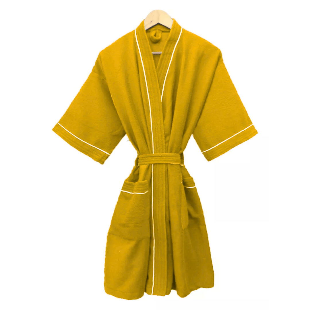 Bata de Baño Amarillo Detalle en Blanco