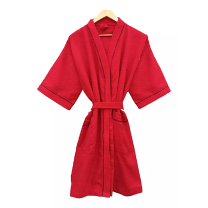 Bata de Baño Roja Detalle en Negro