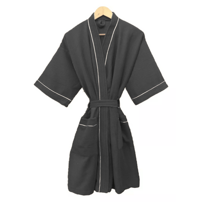 Bata de Baño Gris Oscuro Detalle en Blanco
