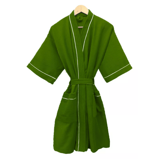 Bata de Baño Verde Aguacate Detalle en Blanco